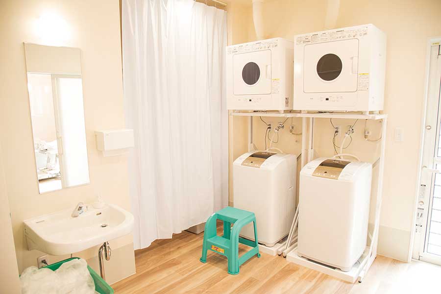 ナーシング和楽縁なるみリネン室