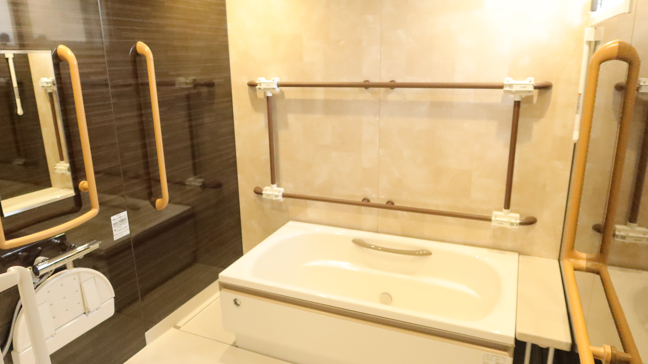 ナーシング和楽縁東春田浴室