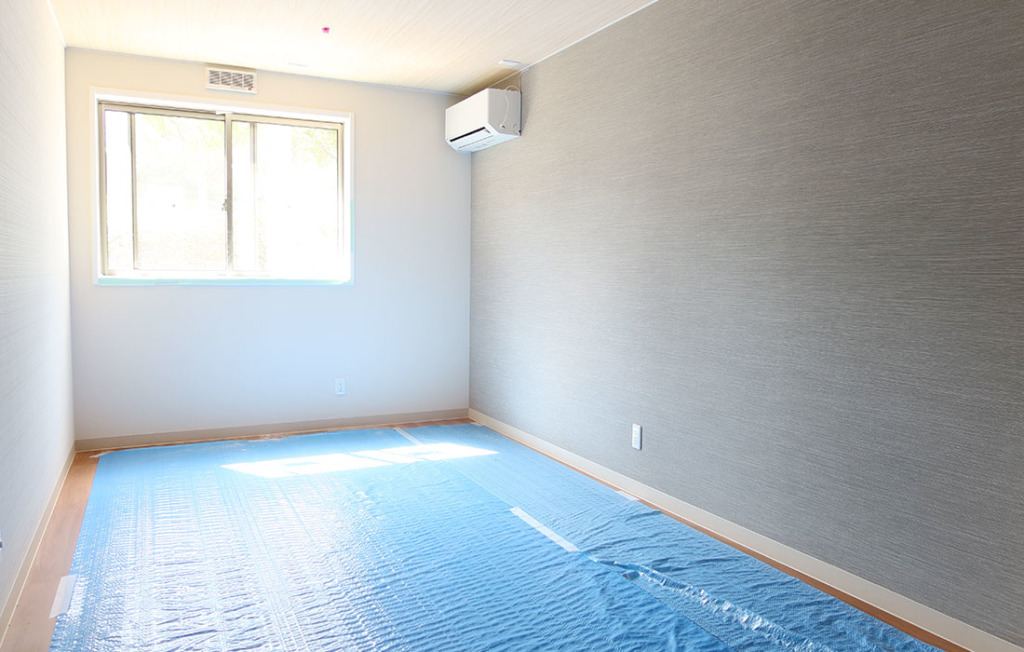 工事中のナーシング和楽縁豊明　居室