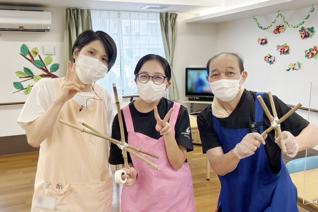 流しそうめんを作ったスタッフたち