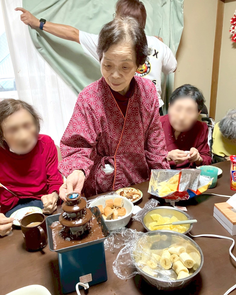 チョコフォンデュを楽しむNさま