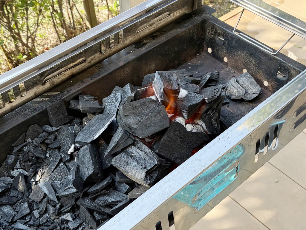 ナーシング和楽縁みどりのバルコニーのBBQコンロ