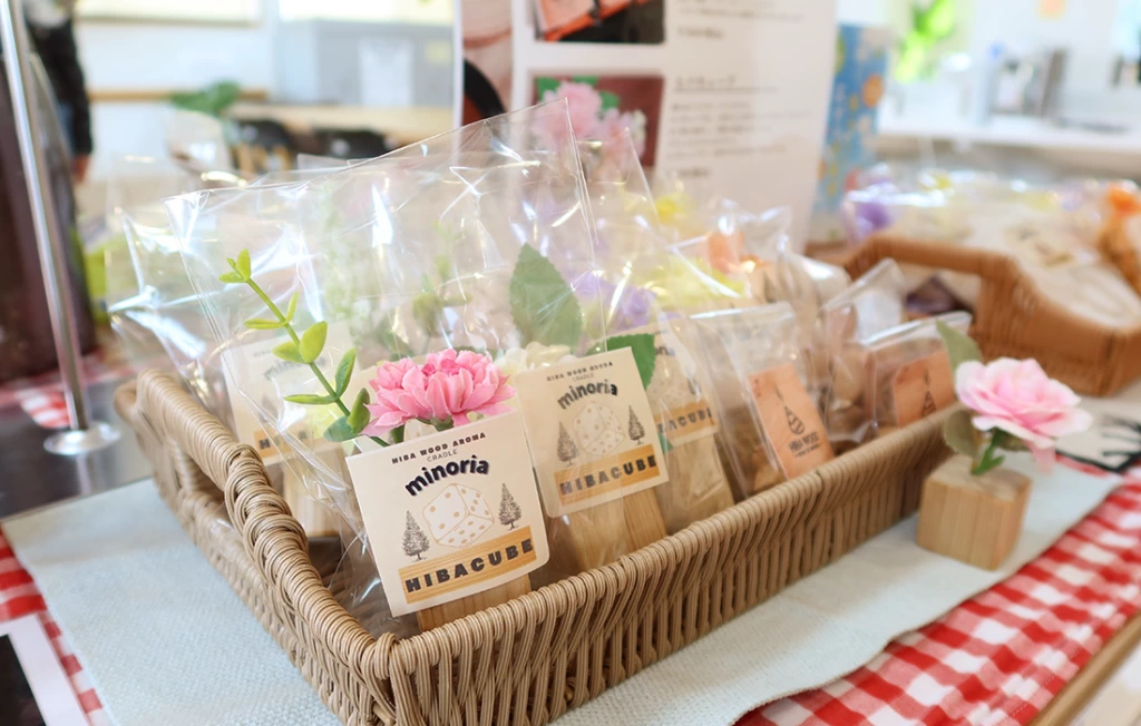 わーくdeみのりあで生産しているヒバの木を使った商品